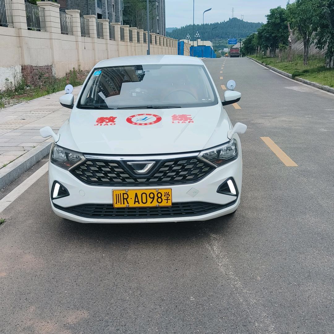 蓬安天乐驾校彭教练