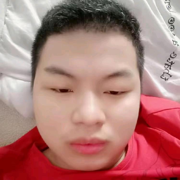 陈潇烜