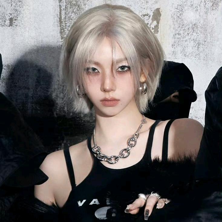 _KARINA 可乐加冰
