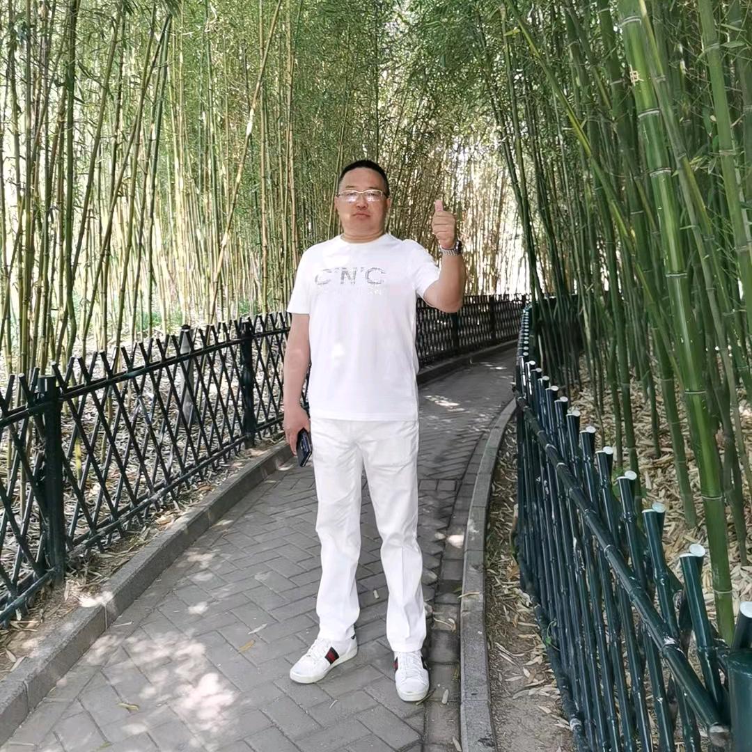 爱新觉罗.哈佛