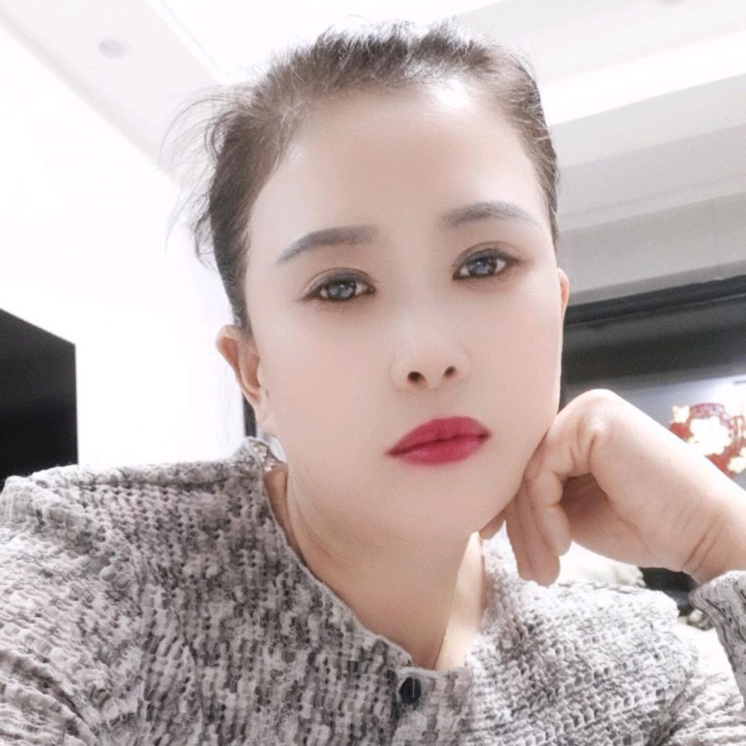 @霞姐