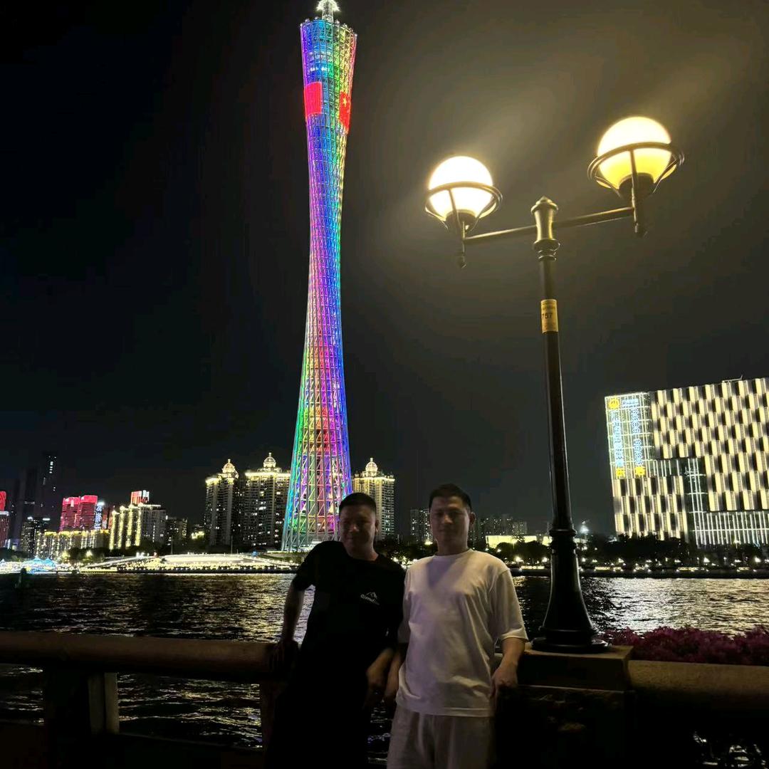 堂哥也要富裕，堂弟富裕。