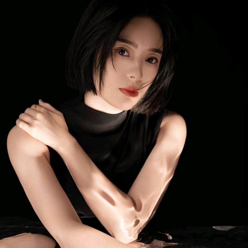 妆颜美升美学培训李校长