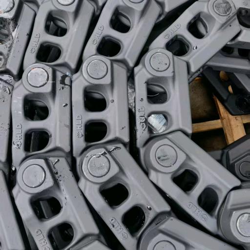 恒利达底盘挖机配件