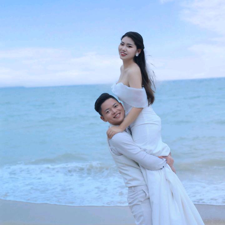 陪你春夏秋冬༒