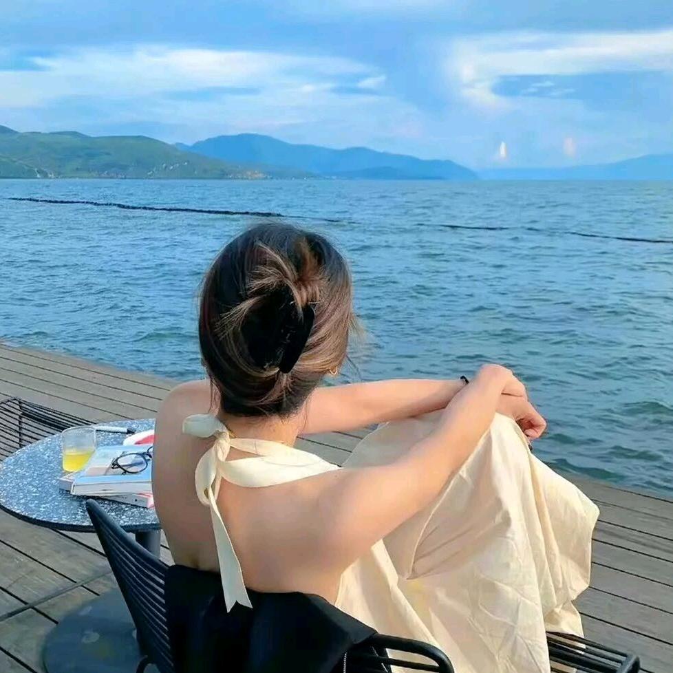 绾绾爱吃香菜