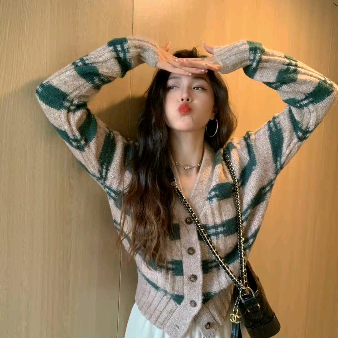 徐若桃-服装精选