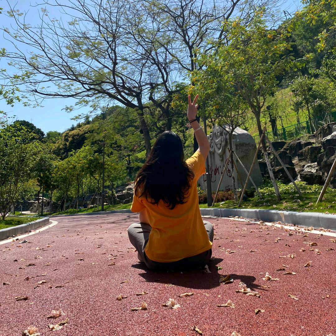 敏敏子吖