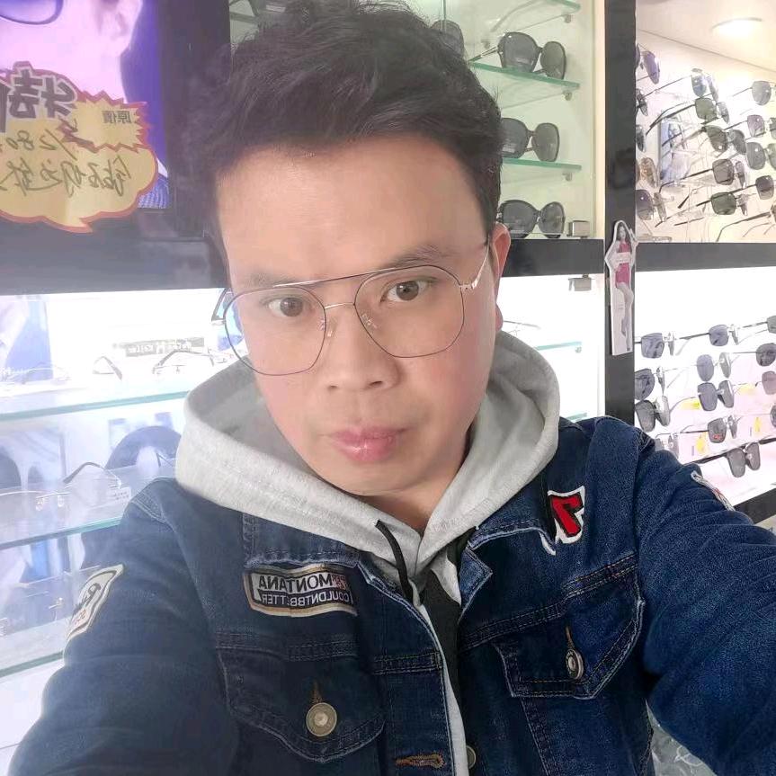 阿圣🎤专配眼镜