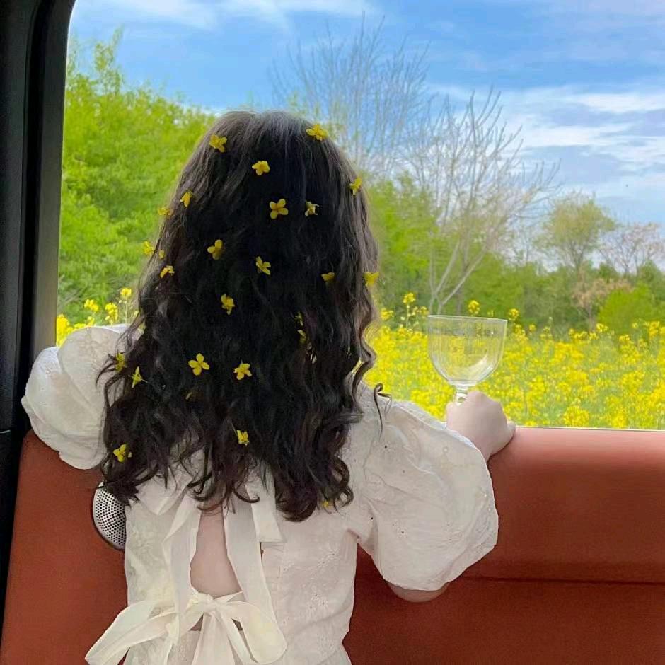 越努力越幸运！橱窗营业中