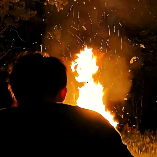 ༺夜幕❆晚风༻