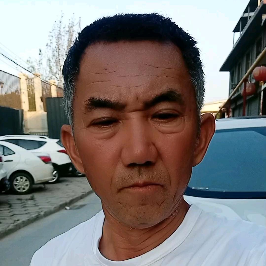 爱好翡翠《不定时开播》