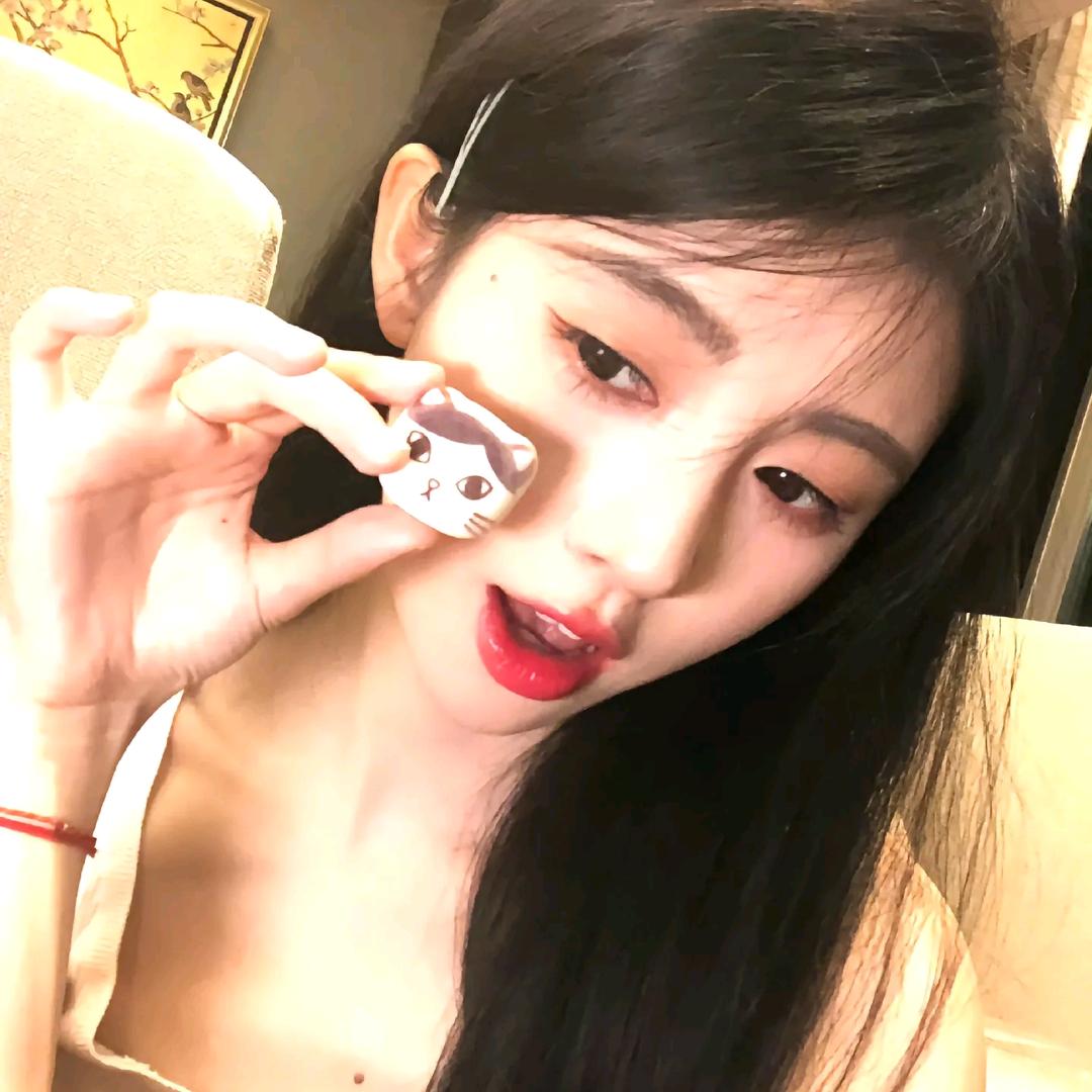 小乖🐰