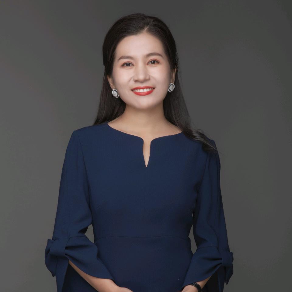 快递财务戴莹星