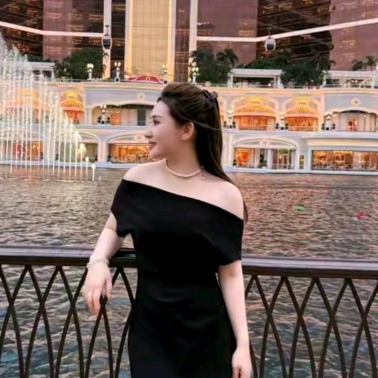 杨佳怡