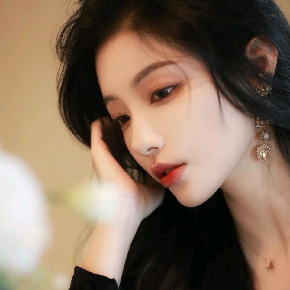 时尚休闲潮流穿搭