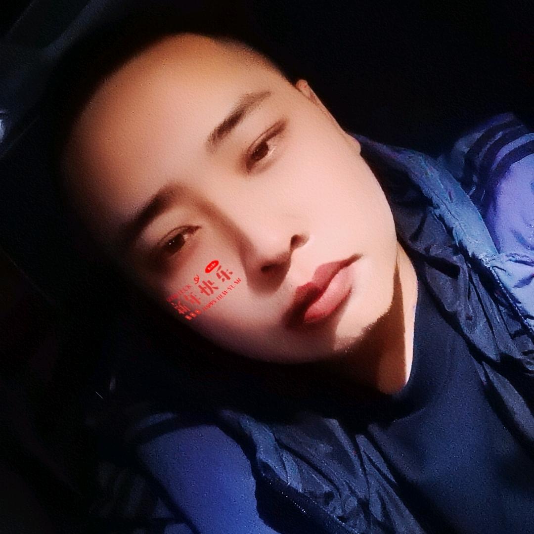 李东（旧衣服回收）