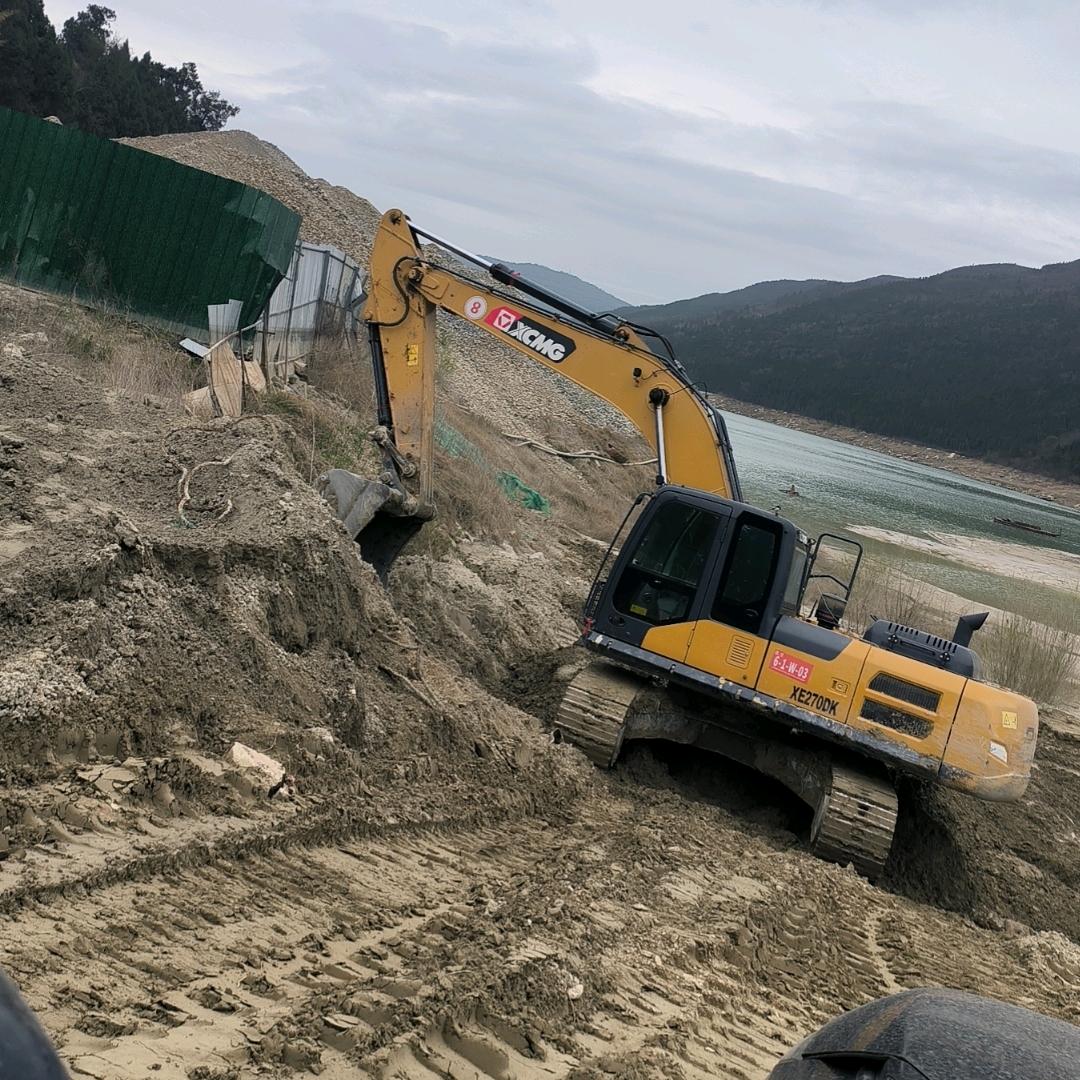 龙龙建材