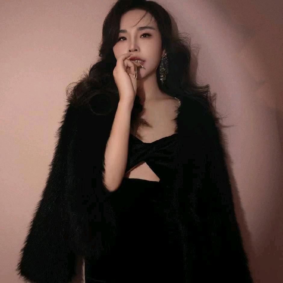 美黛，美学 老板-苗哥