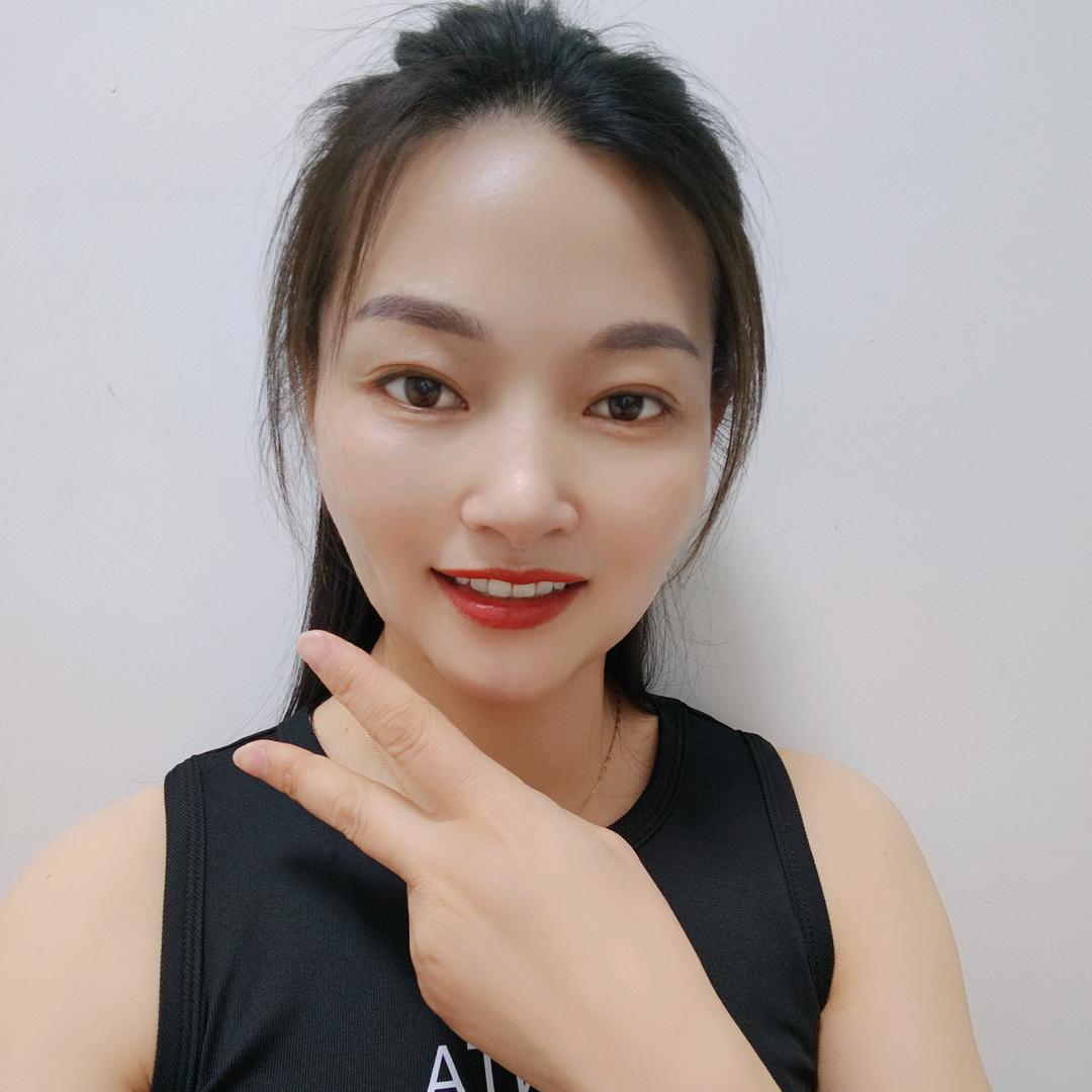 芳芳院线居家水光，抗衰产品