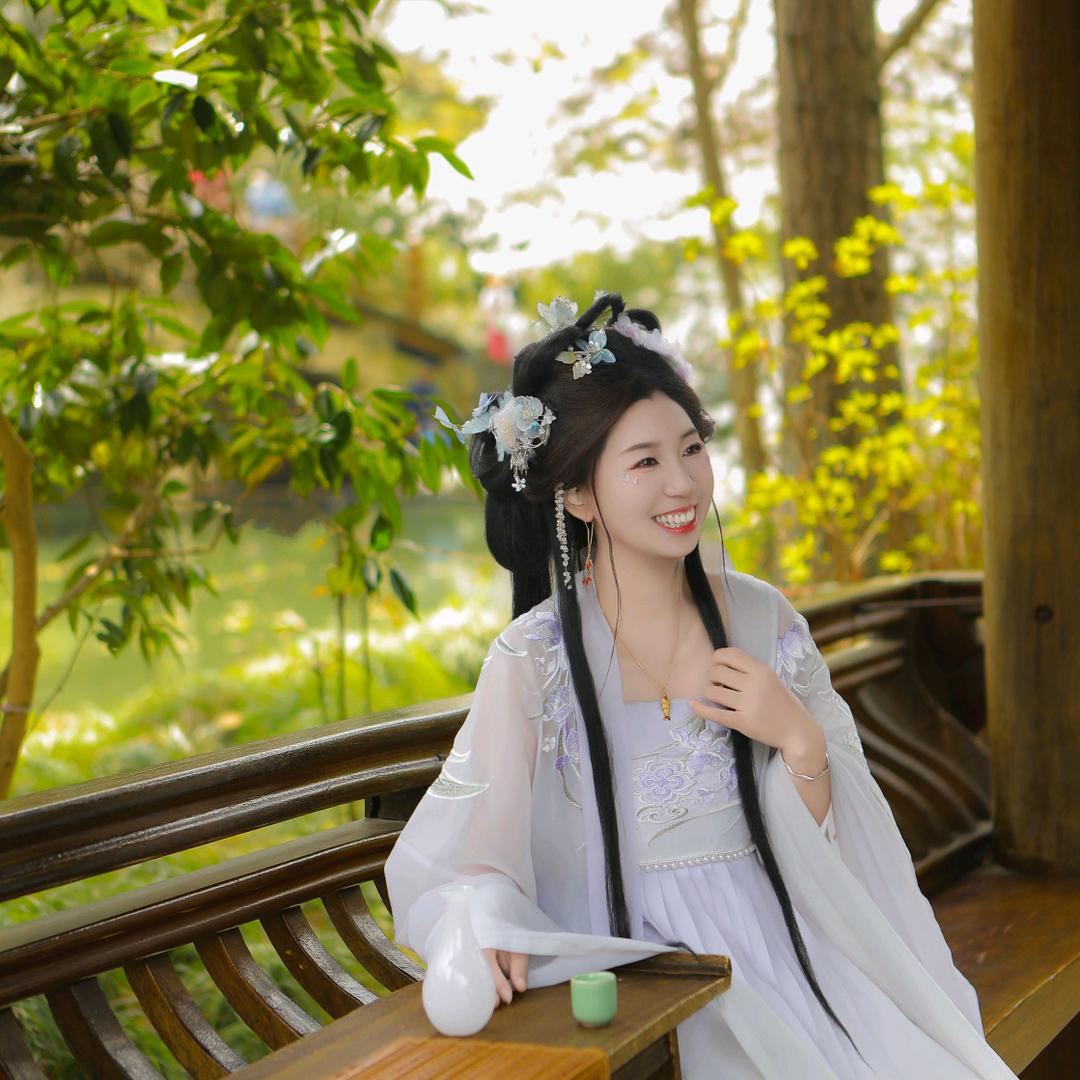 【    藐視壹切Dé女王   】