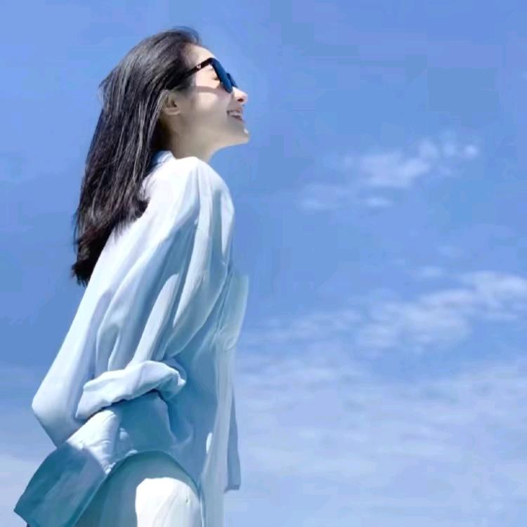 萃平服饰
