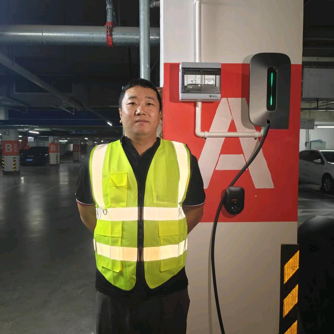 周周充电桩安装咨询