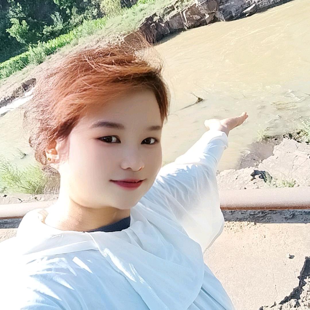 秋霞婚庆