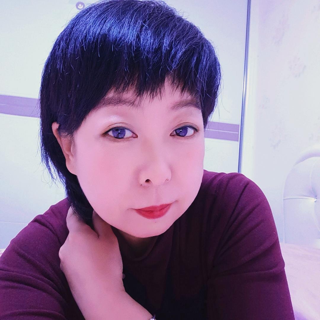 尚衣秀女装丽姐