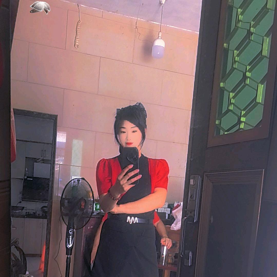 阳光下的我