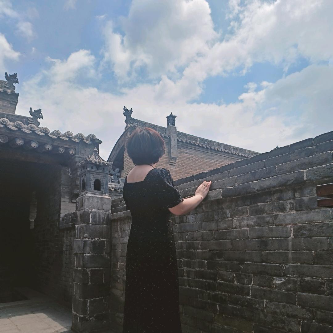 小吕不爱墨迹