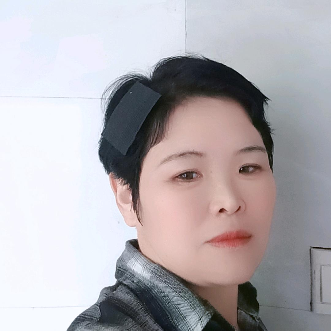 踏雪寒梅