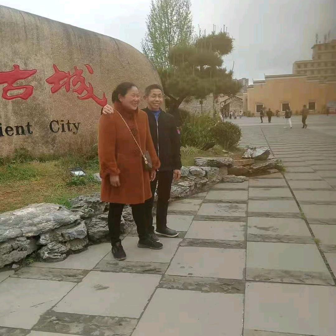 林大哥  贴标签对口带话题。。