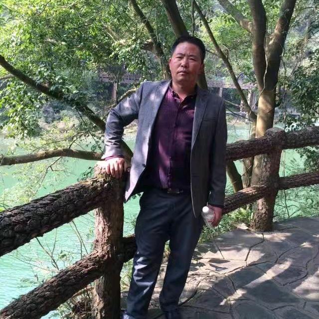 情缘阿哥！养犬人