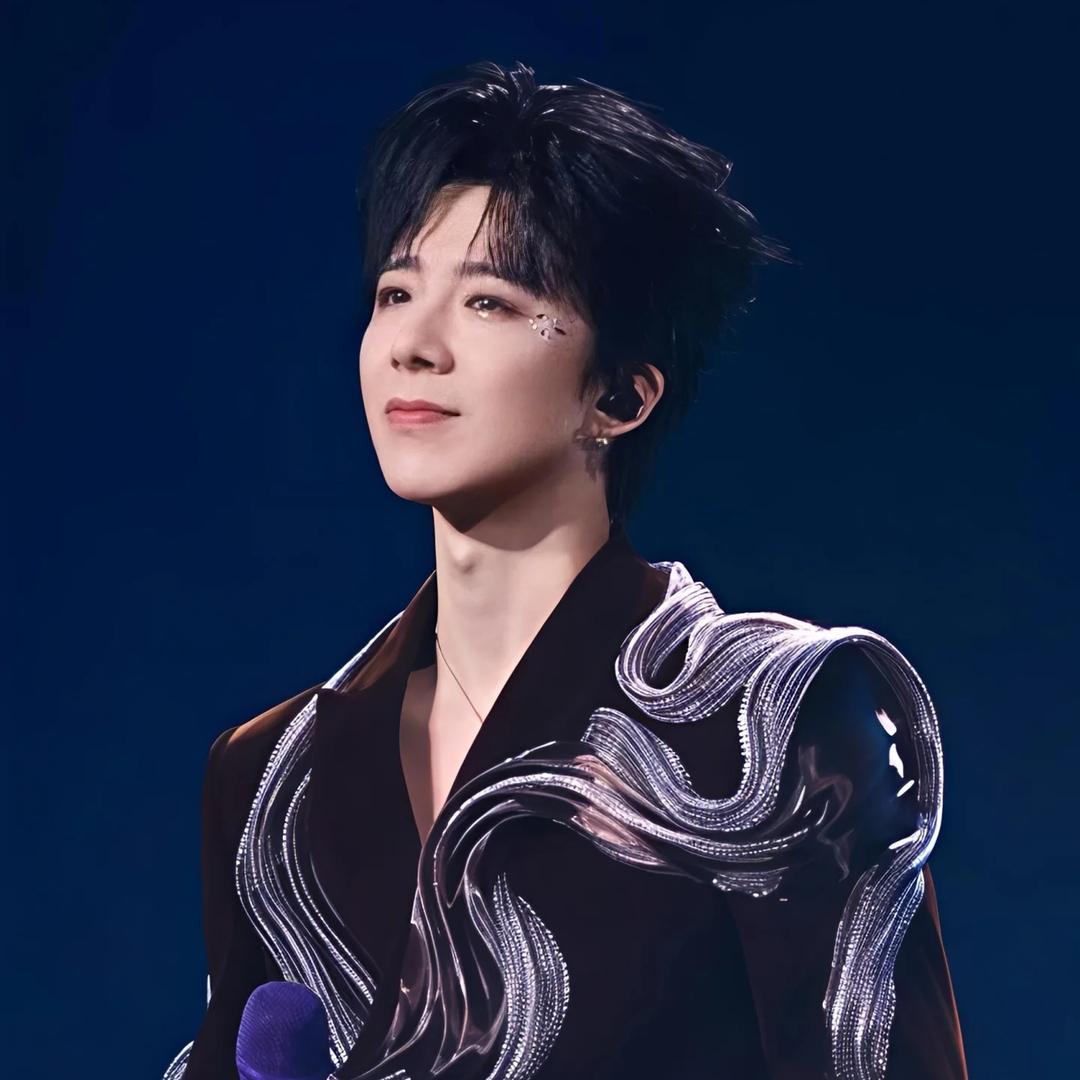 🍓随风～～🌻