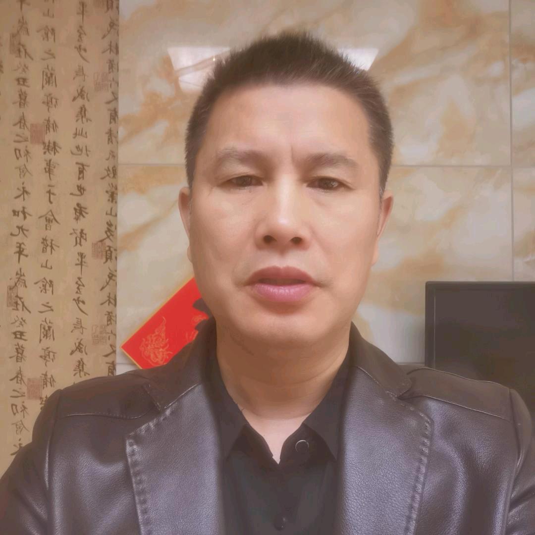 建军时尚衣橱