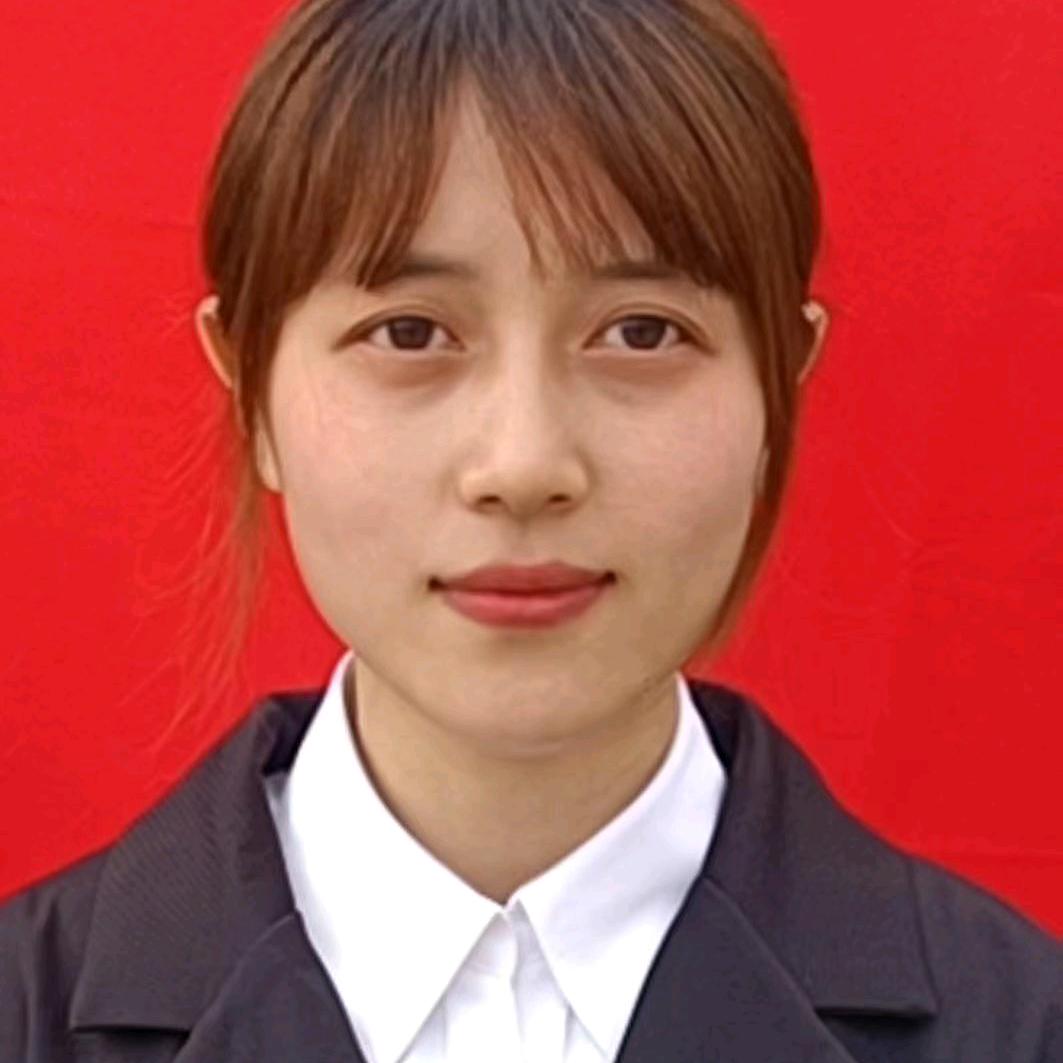 新堰村村干部小瞿