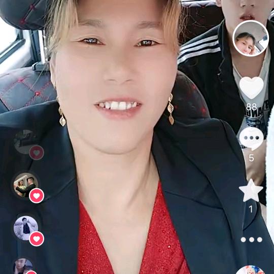 我是一直往前飞