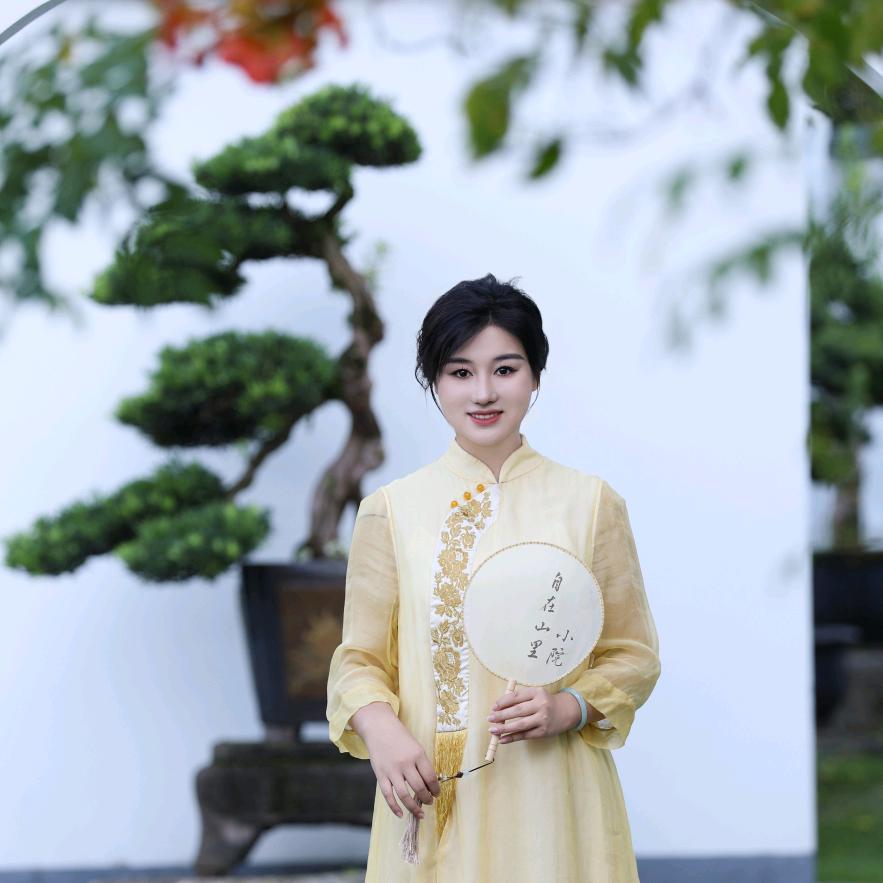 自在山里.晴姐姐
