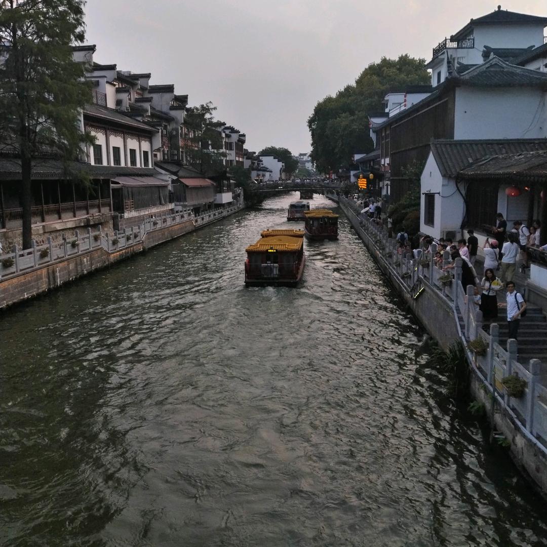 运河布衣