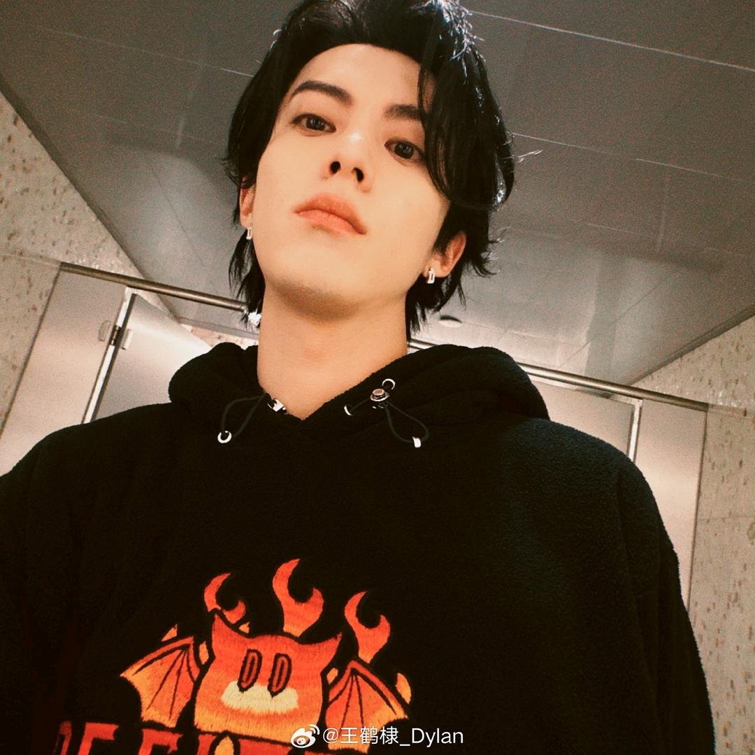 叫我小王同学 棣.