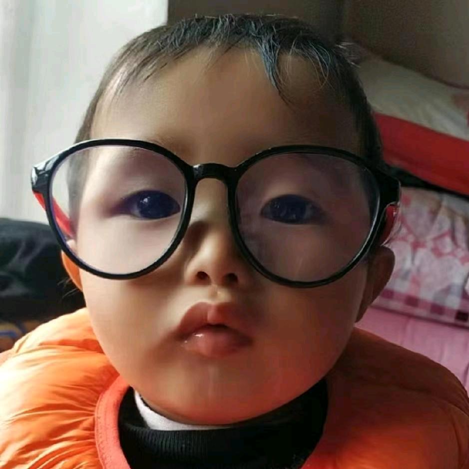 宝贝洛松索朗👨‍👩‍👦