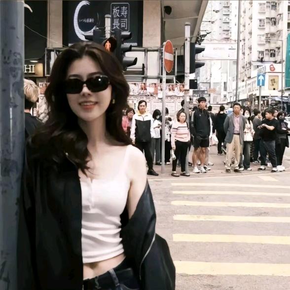 山茶花开在年糕里