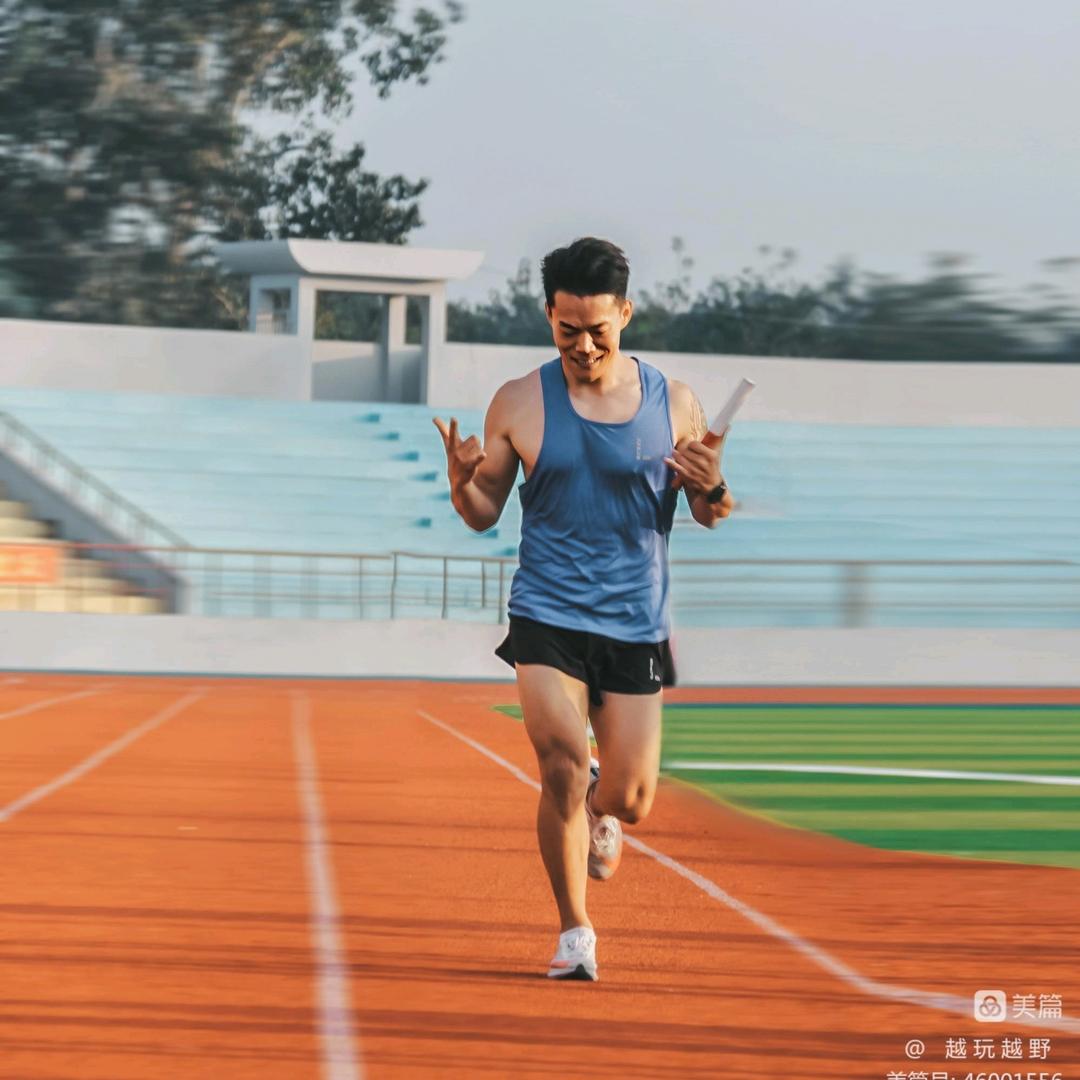 🚗 🚙 越 玩 越 野€