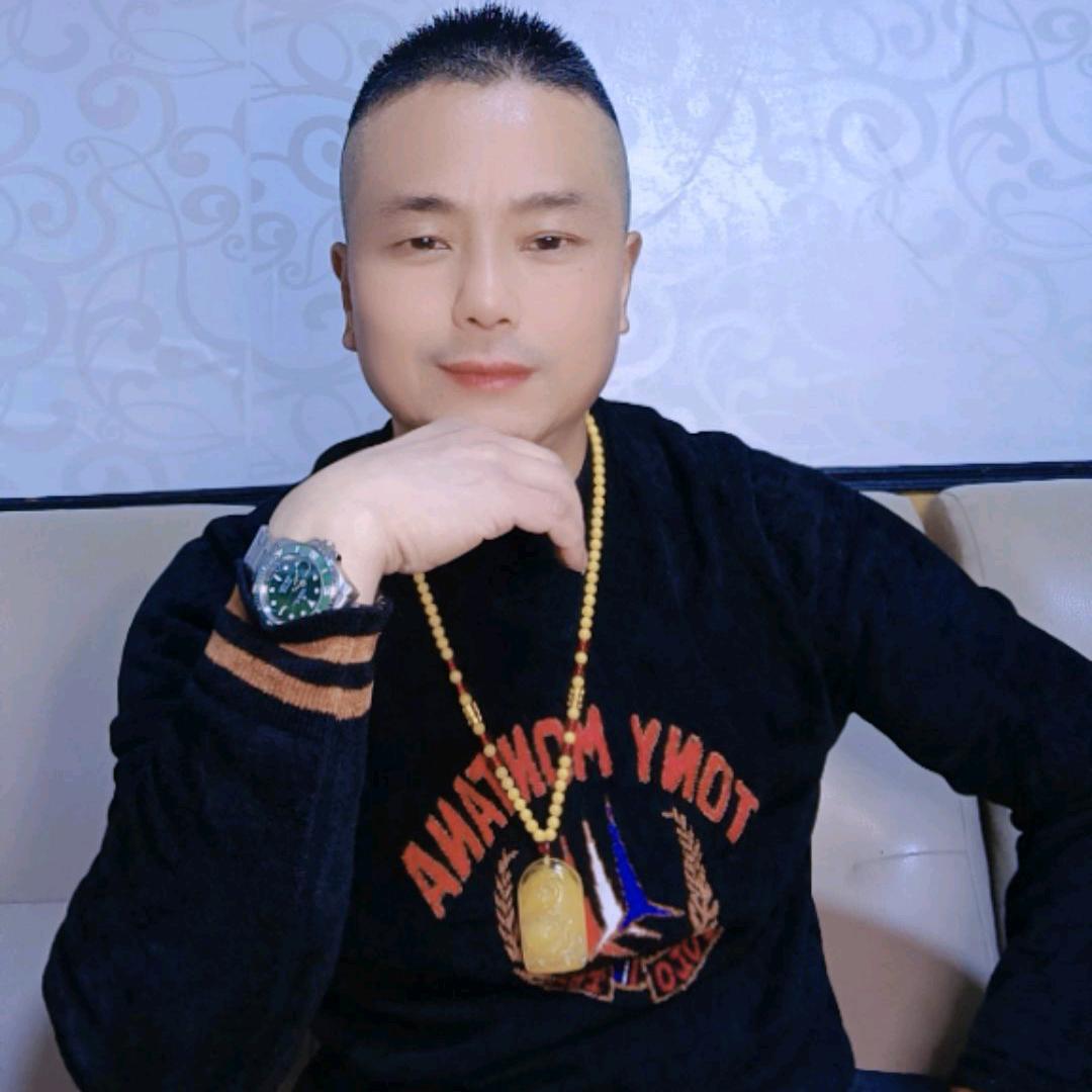南姿吴昊