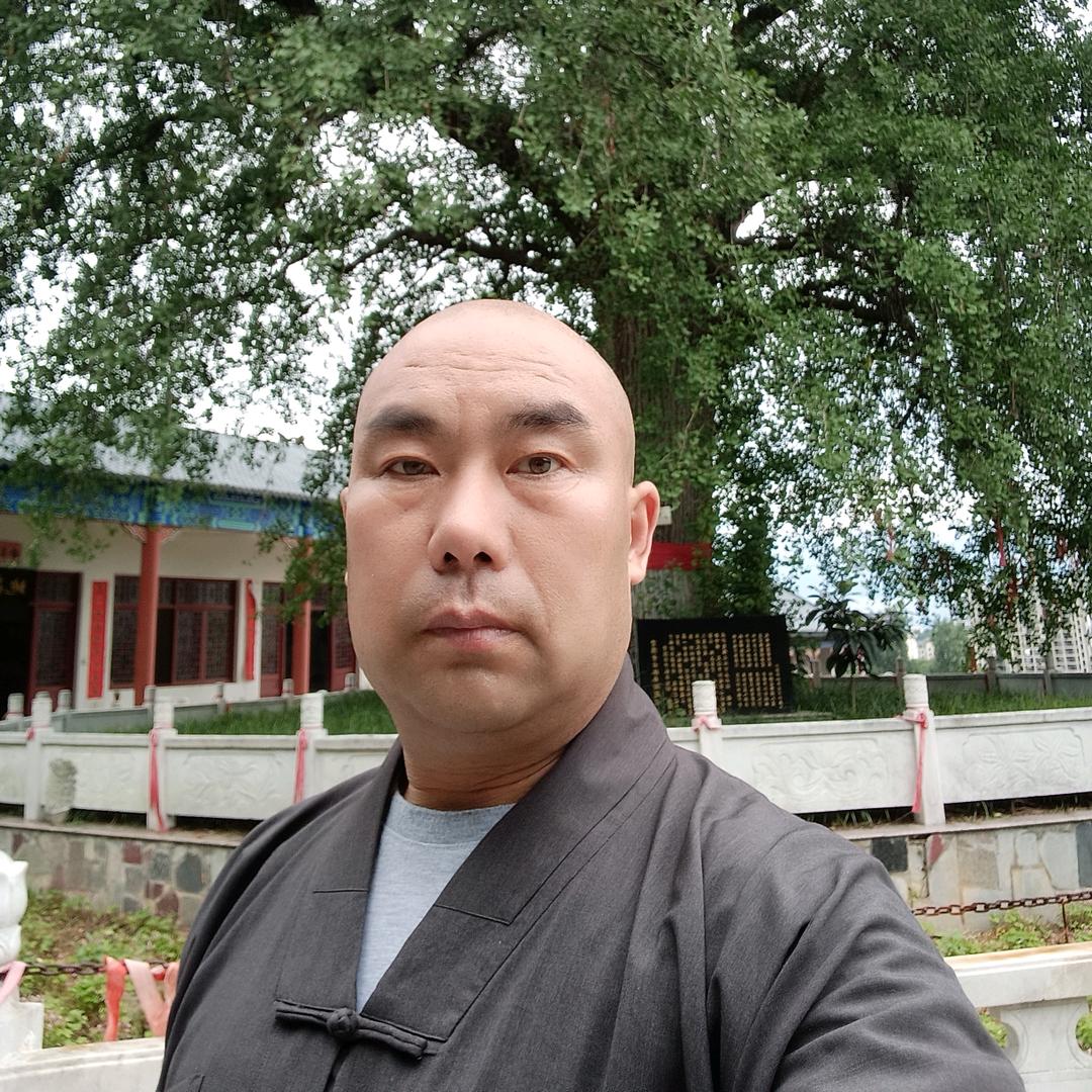 释明严（贤隐寺）