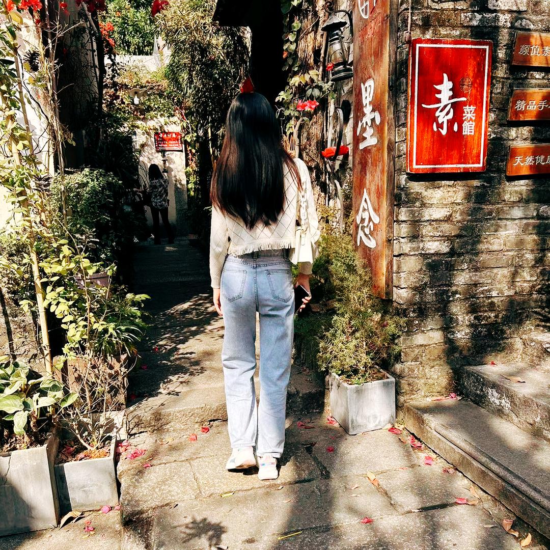 😘小金金不吃葱香菜