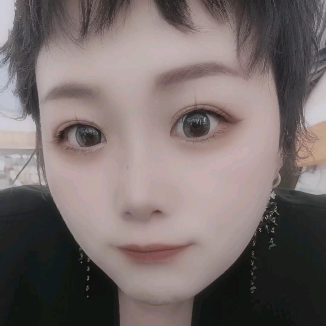 圆圆，巩店，蝶恋花，女装