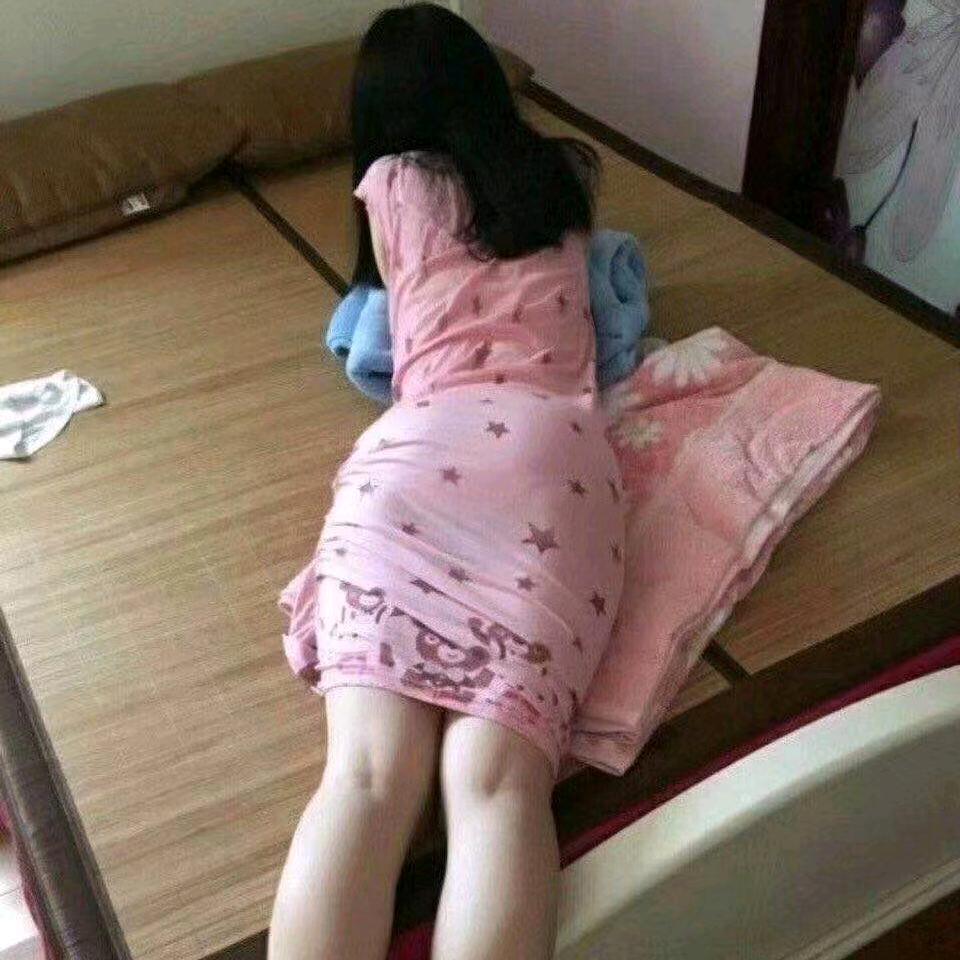 性感的李寡妇