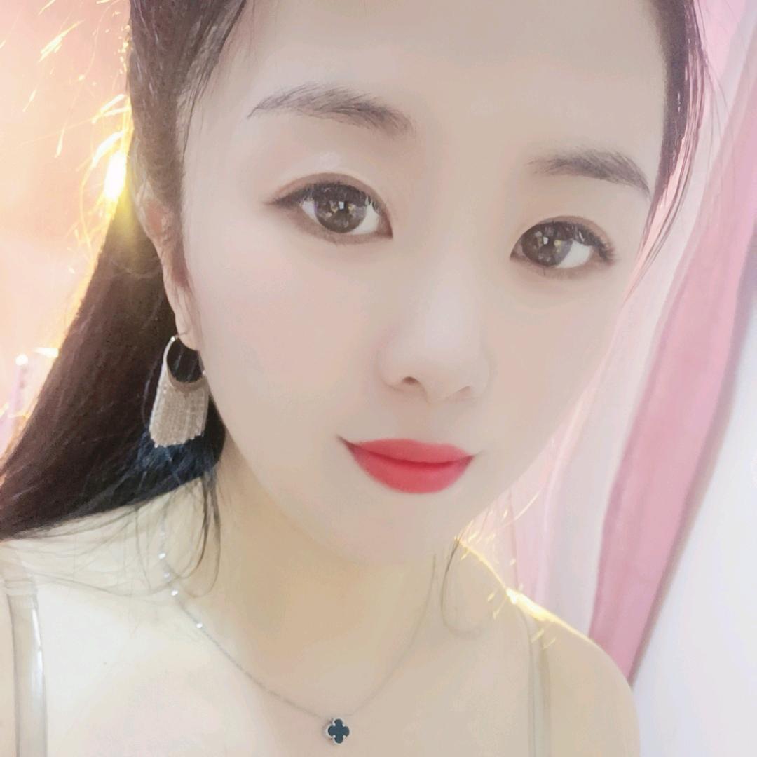 谎言织梦人秦汉头像
